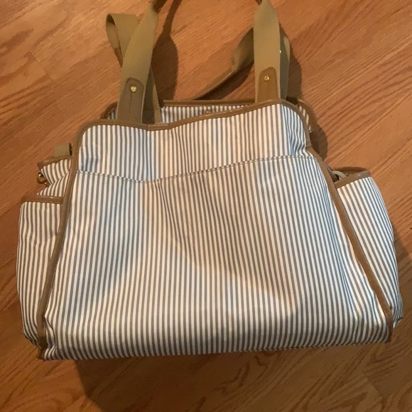 Skip Hop diaper bag - Picture 7 of 10